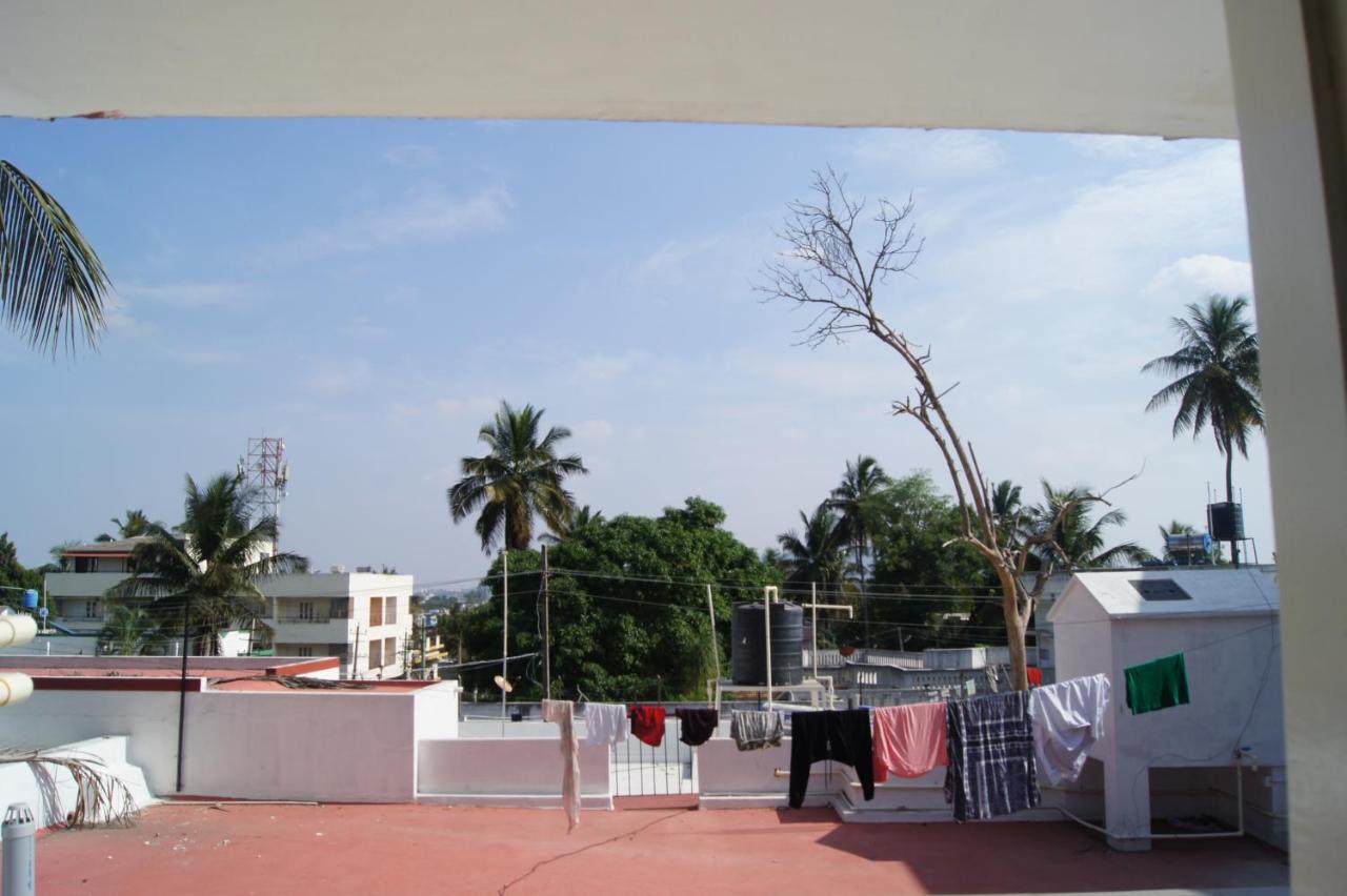 Cornerbunker Hostel Mysore Exterior photo